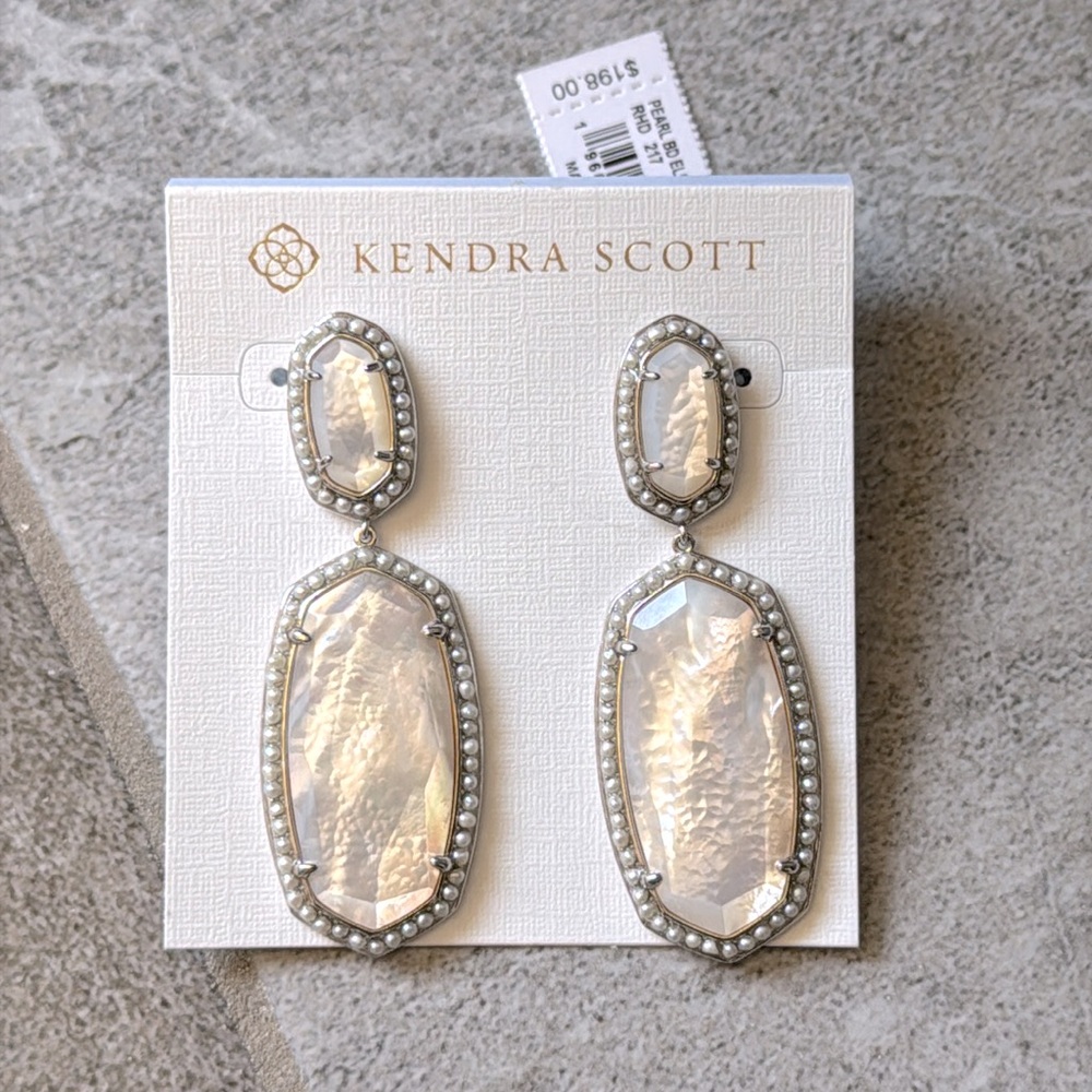 KENDRA SCOTT PEARL BEADED ELLE STATEMENT EARRINGS Silver IVORY PEARL